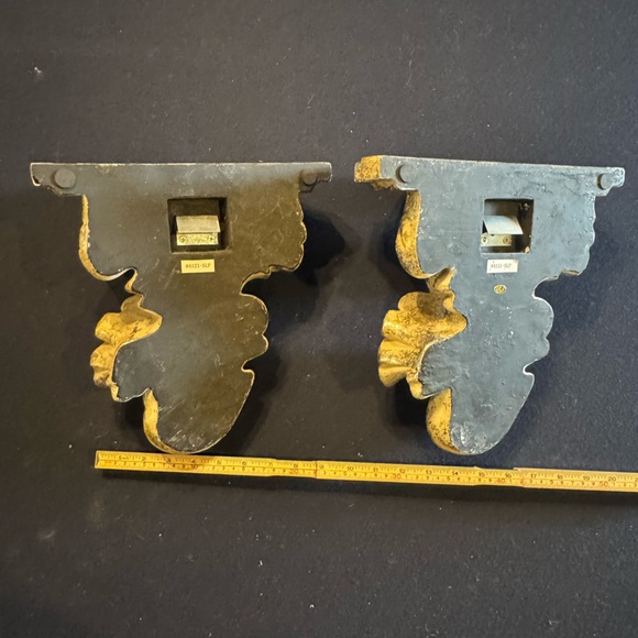 Pair of Elegant Gold and Silver Finish Wall Corbels - Picture 2 of 6